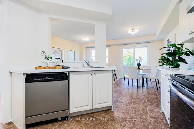 Additional image 24 of 93 Wilkes Cres