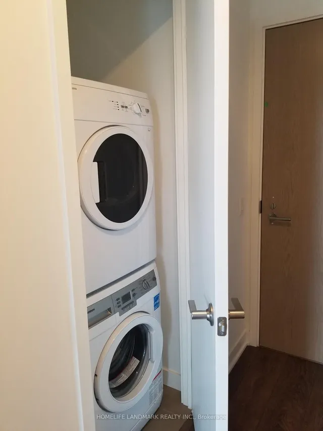 Additional image 8 of 125 Blue Jays Way Unit 3903