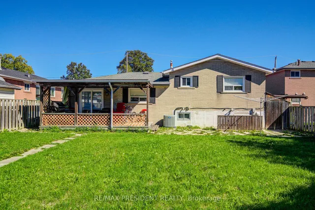 Additional image 48 of 74 Bloomington Cres