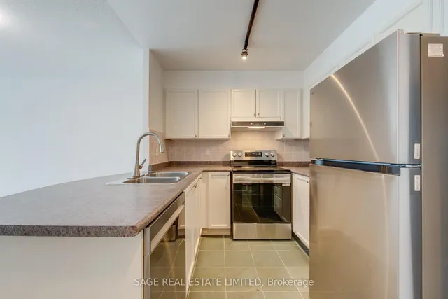Additional image 9 of 600 Queens Quay Unit 531