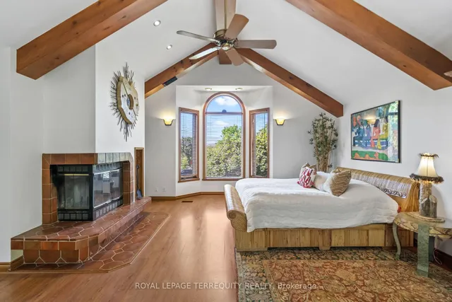 Additional image 22 of 50 Skyview Cres