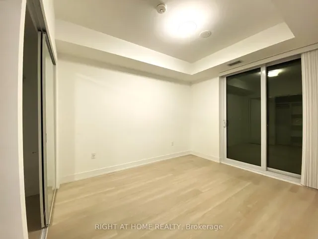 Additional image 19 of 30 Inn On The Park Dr Unit 2901