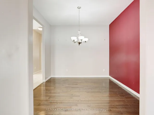 Additional image 10 of 36 Lemon Grass St