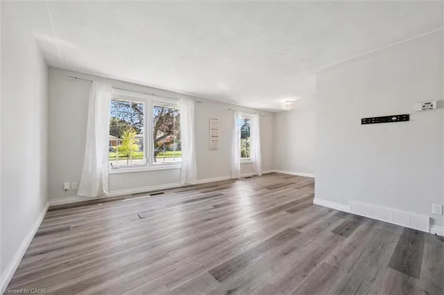 Additional image 8 of 1470 Queens Blvd