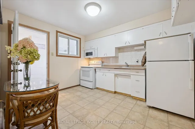 Additional image 26 of 136 Fairway Rd