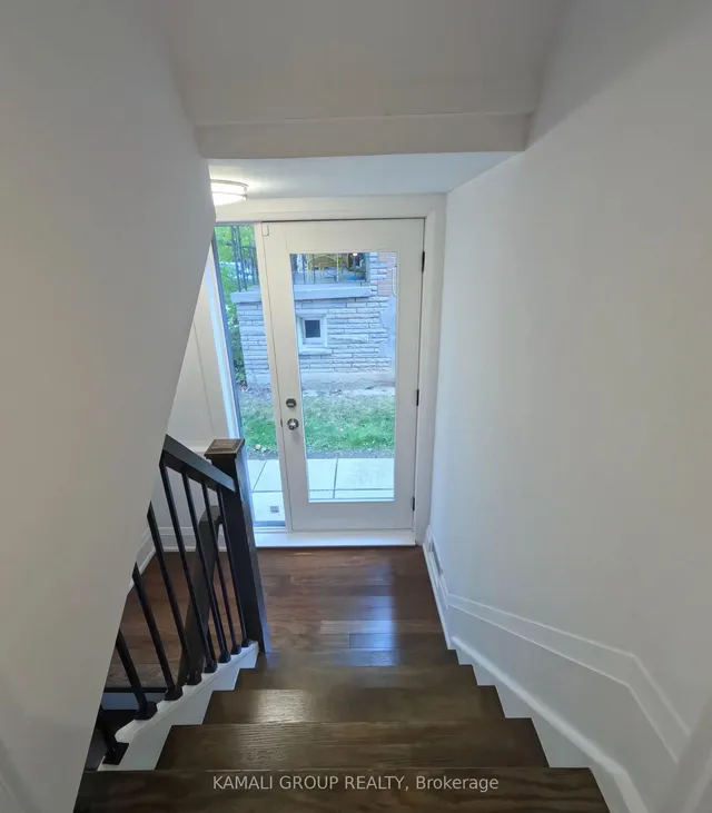 Additional image 27 of 77 Hove St