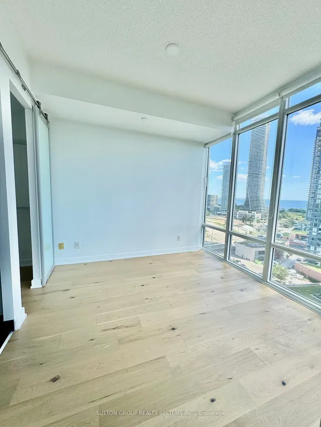 Additional image 11 of 88 Park Lawn Rd Unit 1807