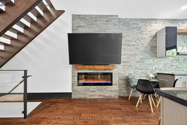 Additional image 14 of 10 Rexford Rd