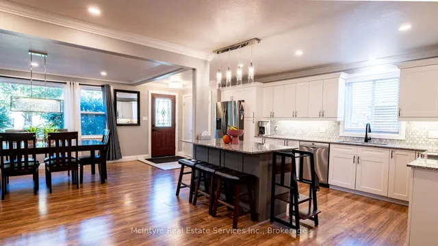 Additional image 8 of 55 Suffolk Ave