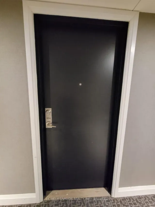 Additional image 4 of 2152 Lawrence Ave Unit 604