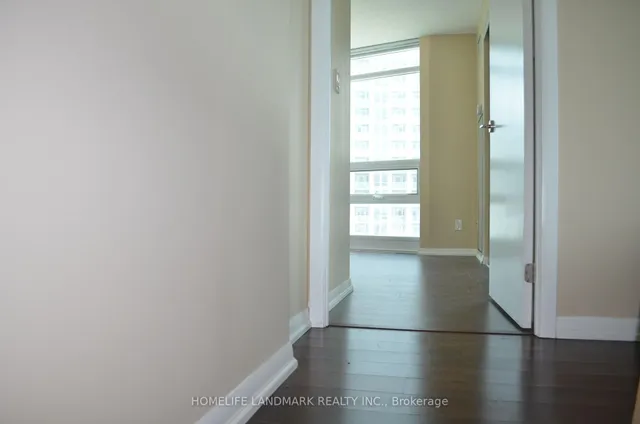 Additional image 3 of 215 Fort York Blvd Unit 1704