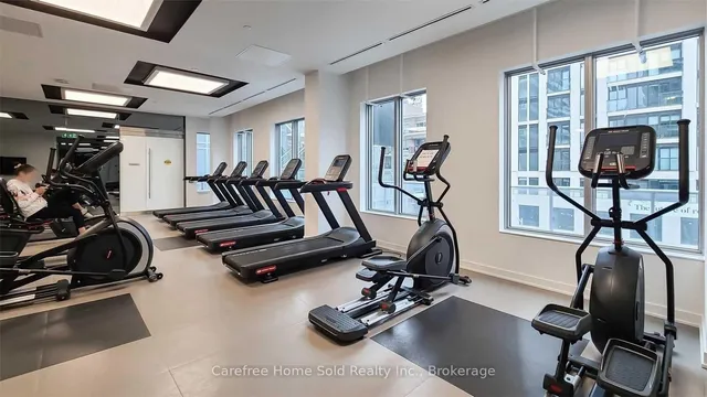 Additional image 21 of 195 Redpath Ave Unit 908