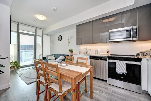 Additional image 23 of 60 Frederick St Unit 1213