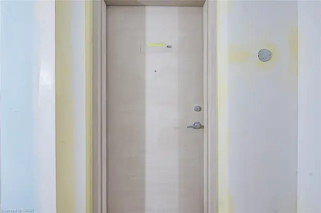 Additional image 5 of 4 Elsinore Path Unit 402