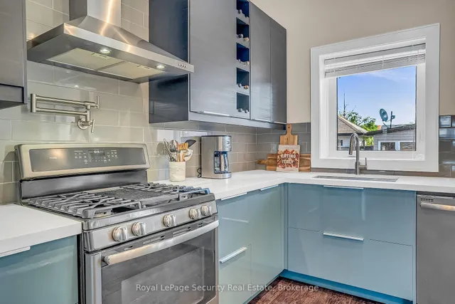 Additional image 18 of 7 Avalon Ave