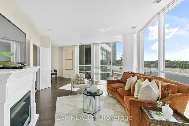 2240 Lake Shore Blvd Unit 319