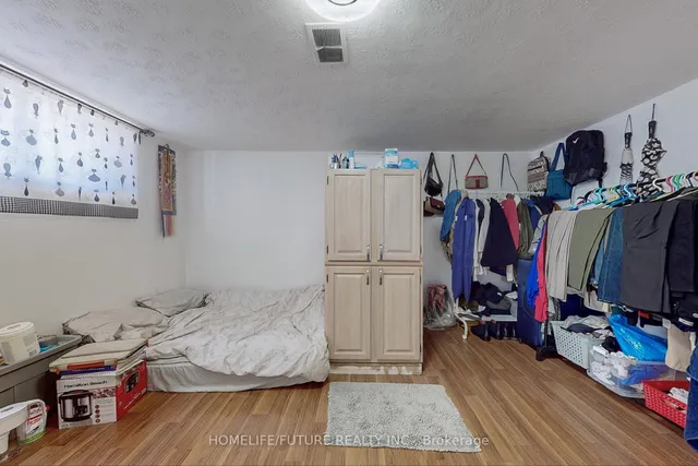 Additional image 28 of 1013 Islington Ave