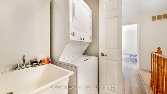 Additional image 39 of 6 Mason Rd Unit 2