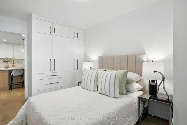 Additional image 17 of 812 Burnhamthorpe Rd Unit 907