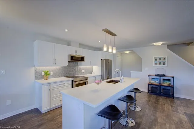 Additional image 10 of 115 South Creek Dr Unit 4A