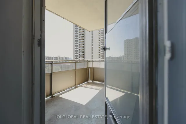 Additional image 12 of 390 Dixon Rd Unit 1202