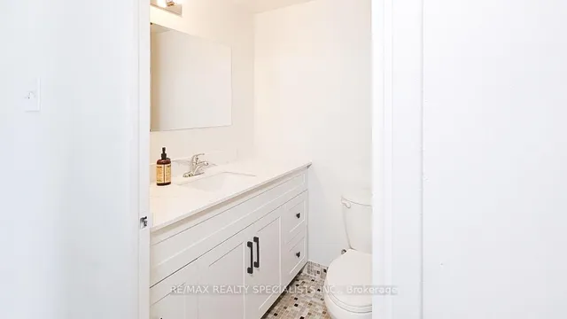 Additional image 17 of 180 Markham Rd Unit 1201