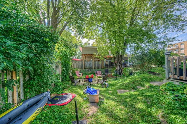 Additional image 18 of 151 Franklin St