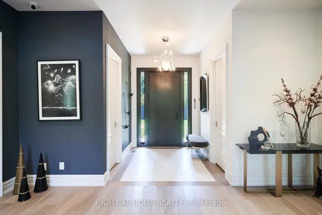 Additional image 4 of 1305 Royal York Rd