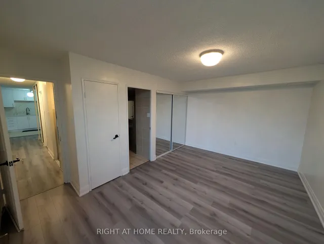 Additional image 12 of 40 Panorama Crt Unit 412