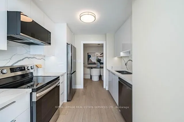 Additional image 20 of 1 Aberfoyle Cres Unit 301