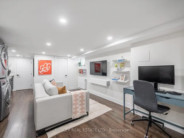 Additional image 31 of 25 Newman Ave