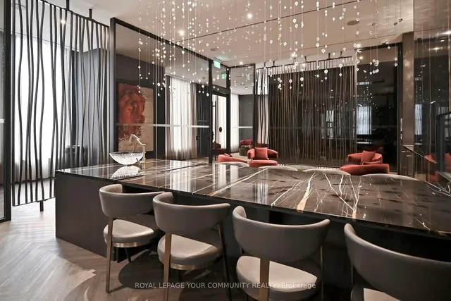 Additional image 29 of 11 Yorkville Ave Unit 6002