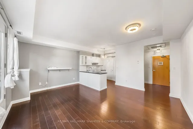 Additional image 9 of 500 Richmond St Unit 331