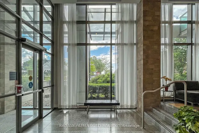 Additional image 39 of 68 Grangeway Ave Unit 1816