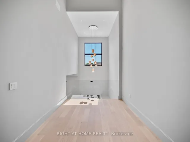 Additional image 24 of 57 Alameda Ave