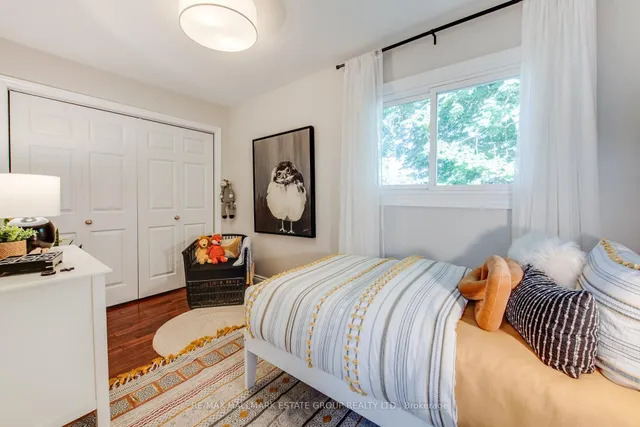 Additional image 29 of 23 Caroline Ave