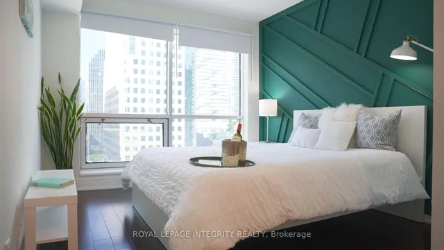 Additional image 23 of 10 Queens Quay Unit 1410