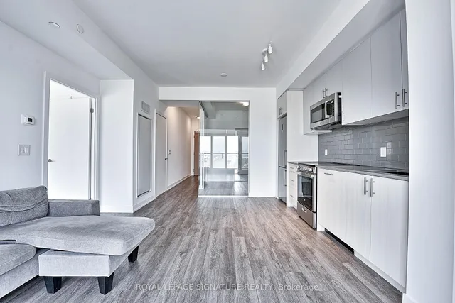 Additional image 23 of 1195 The Queensway Unit 901