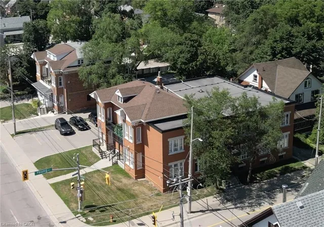 Additional image 7 of 46 College St