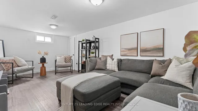 Additional image 26 of 58 Falesy Ave