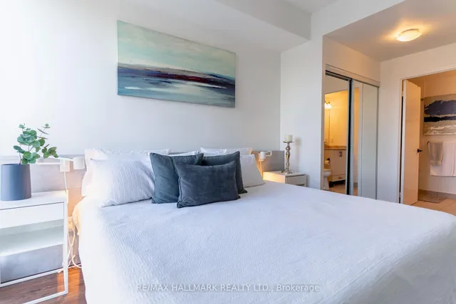 Additional image 15 of 260 Sackville St Unit 813