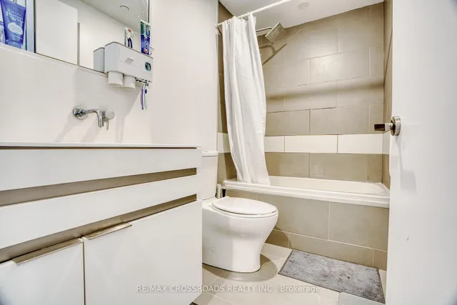 Additional image 7 of 197 Yonge St Unit 1510