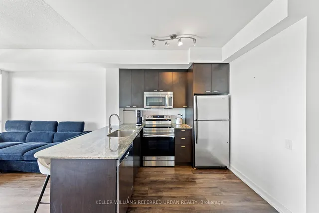 Additional image 14 of 775 King St Unit 811