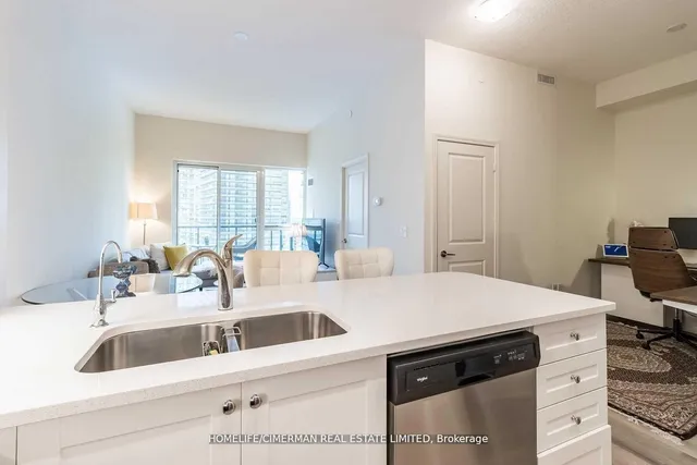 Additional image 17 of 39 Annie Craig Dr Unit 1703