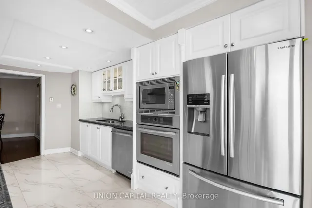 Additional image 19 of 85 Skymark Dr Unit 2405