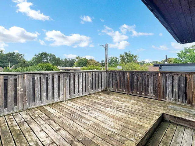 Additional image 33 of 10 Lindsey Ave