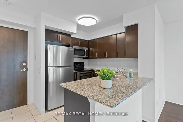 Additional image 2 of 235 Sherway Gardens Rd Unit 1005