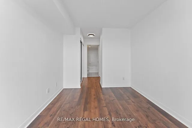 Additional image 9 of 235 Sherway Gardens Rd Unit 1005