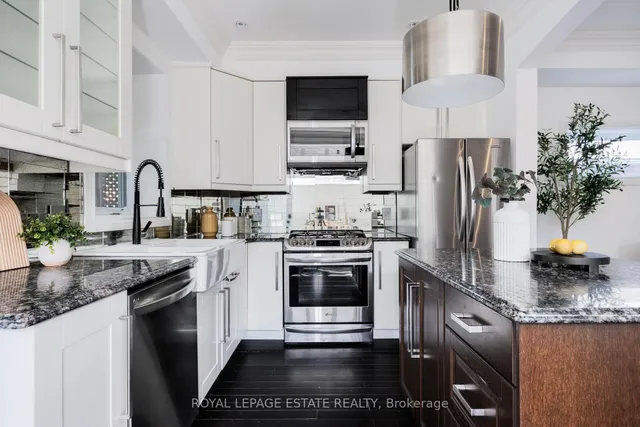 Additional image 12 of 32 Manderley Dr