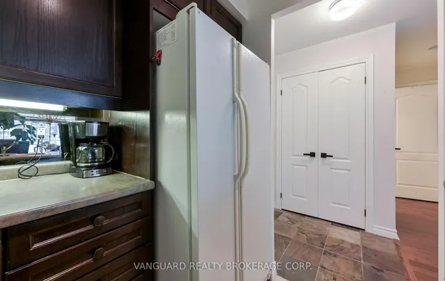 Additional image 24 of 2111 Lake Shore Blvd Unit 606